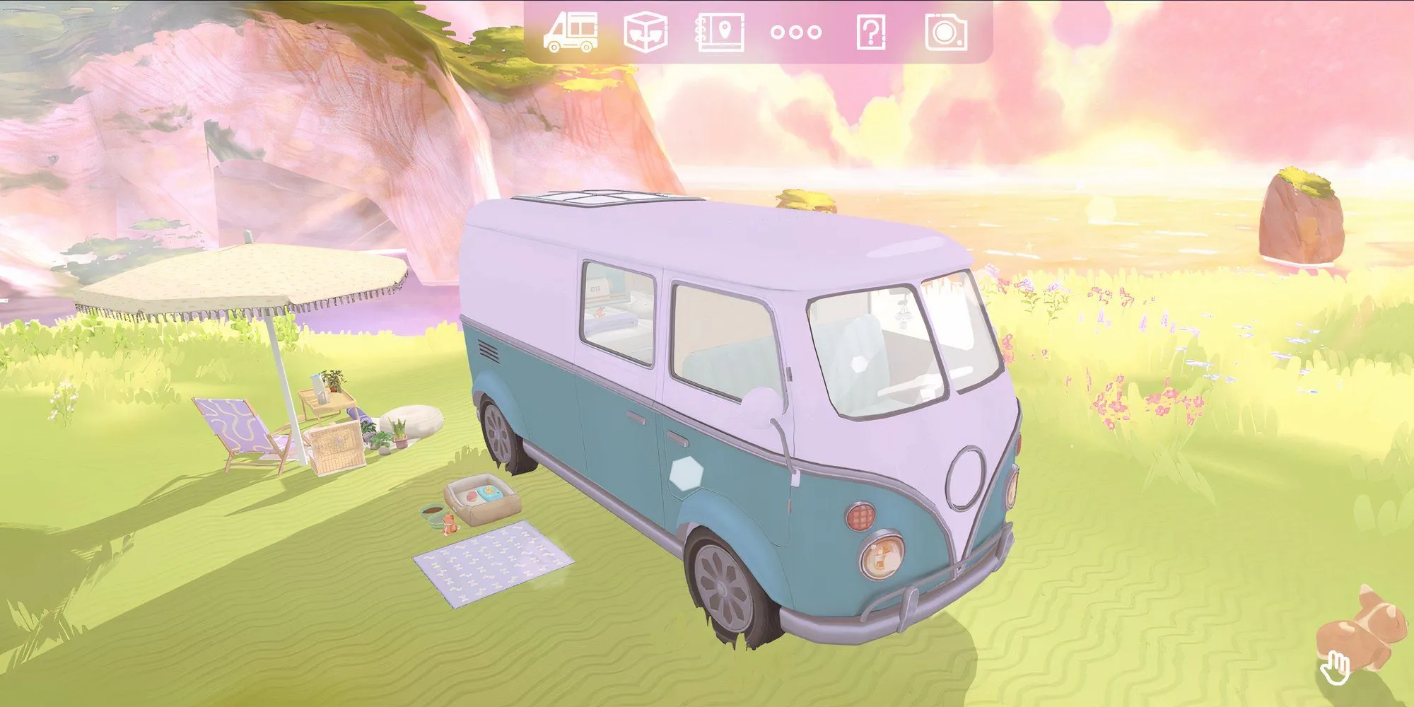 Ảnh chụp màn hình gameplay Camper Van Make it Home: Sắp xếp nội thất van màu xanh bên vách đá