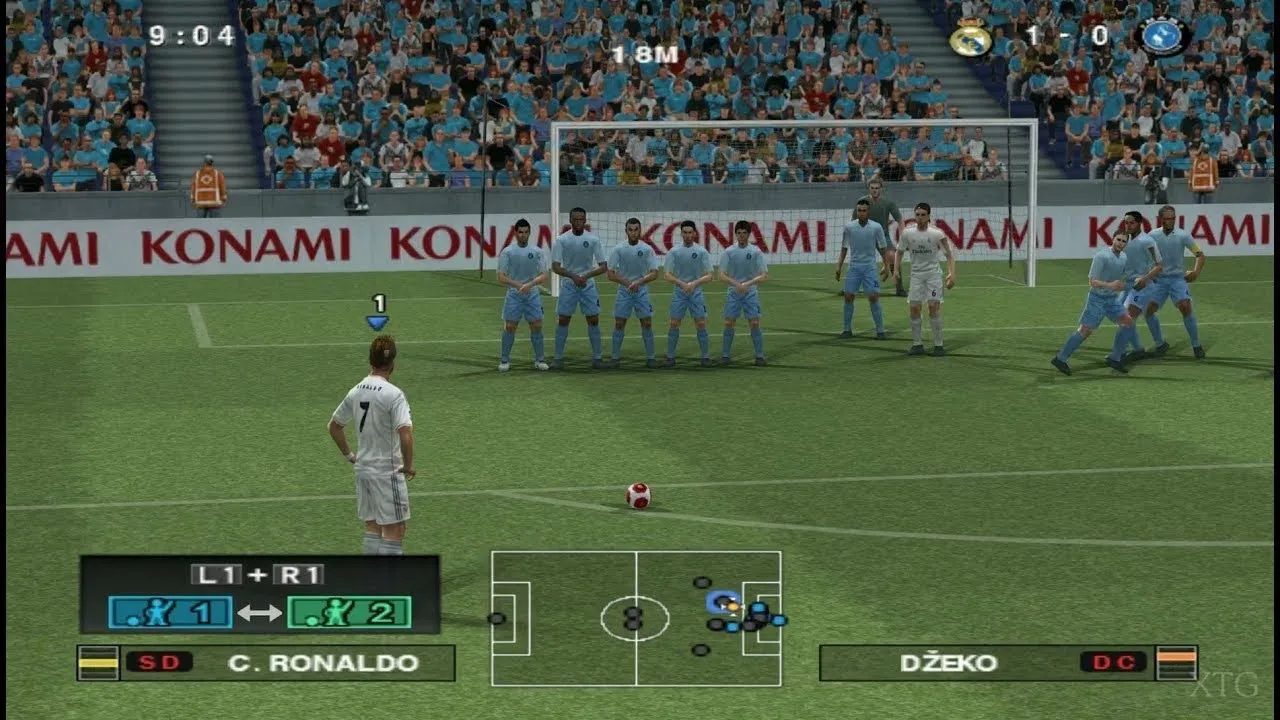 Bìa Pro Evolution Soccer 2014 trên PS2, cảnh mô tả tính thực tế của gameplay bóng đá
