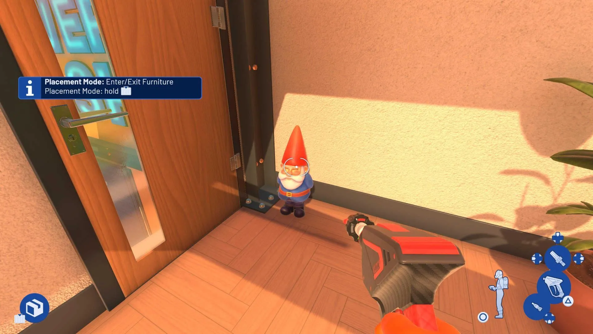 Căn phòng base được trang trí trong PowerWash Simulator 2, thể hiện tính năng đặt đồ nội thất và không gian tuỳ biến