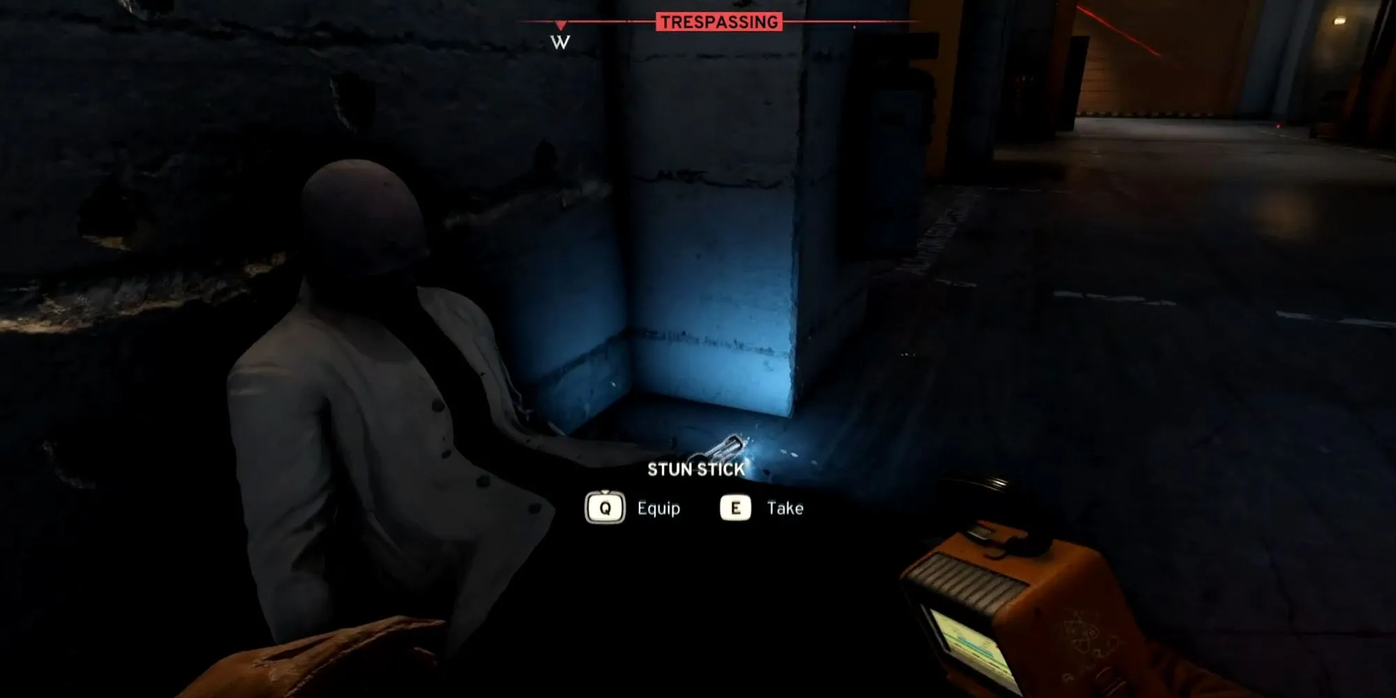 Gậy sốc Stun Stick dùng để choáng kẻ địch nhanh trong Atomfall