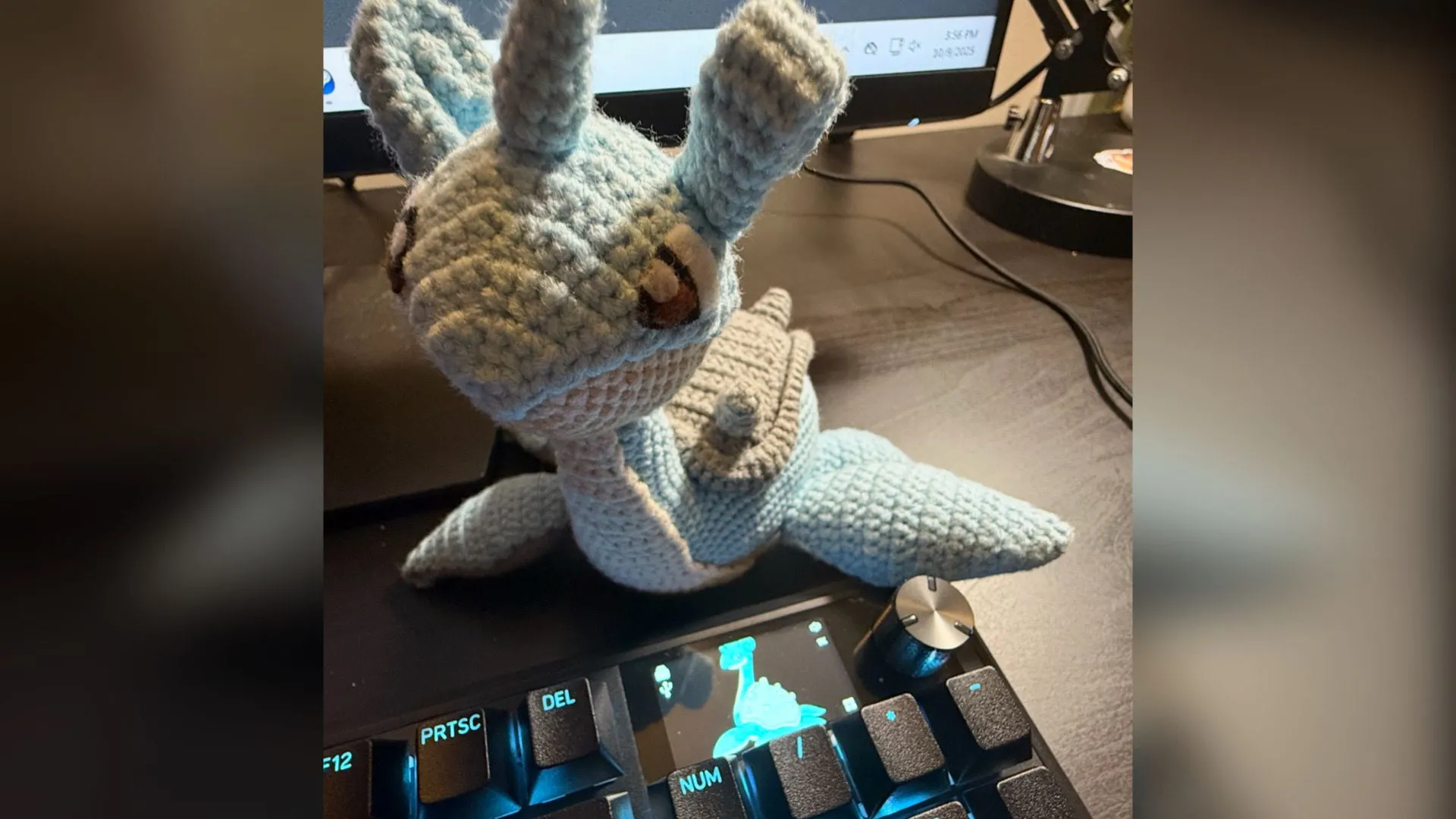 Góc gần phím và layout 96% của Vanguard Pro 96 thể hiện G-Keys và thiết kế gọn nhẹ