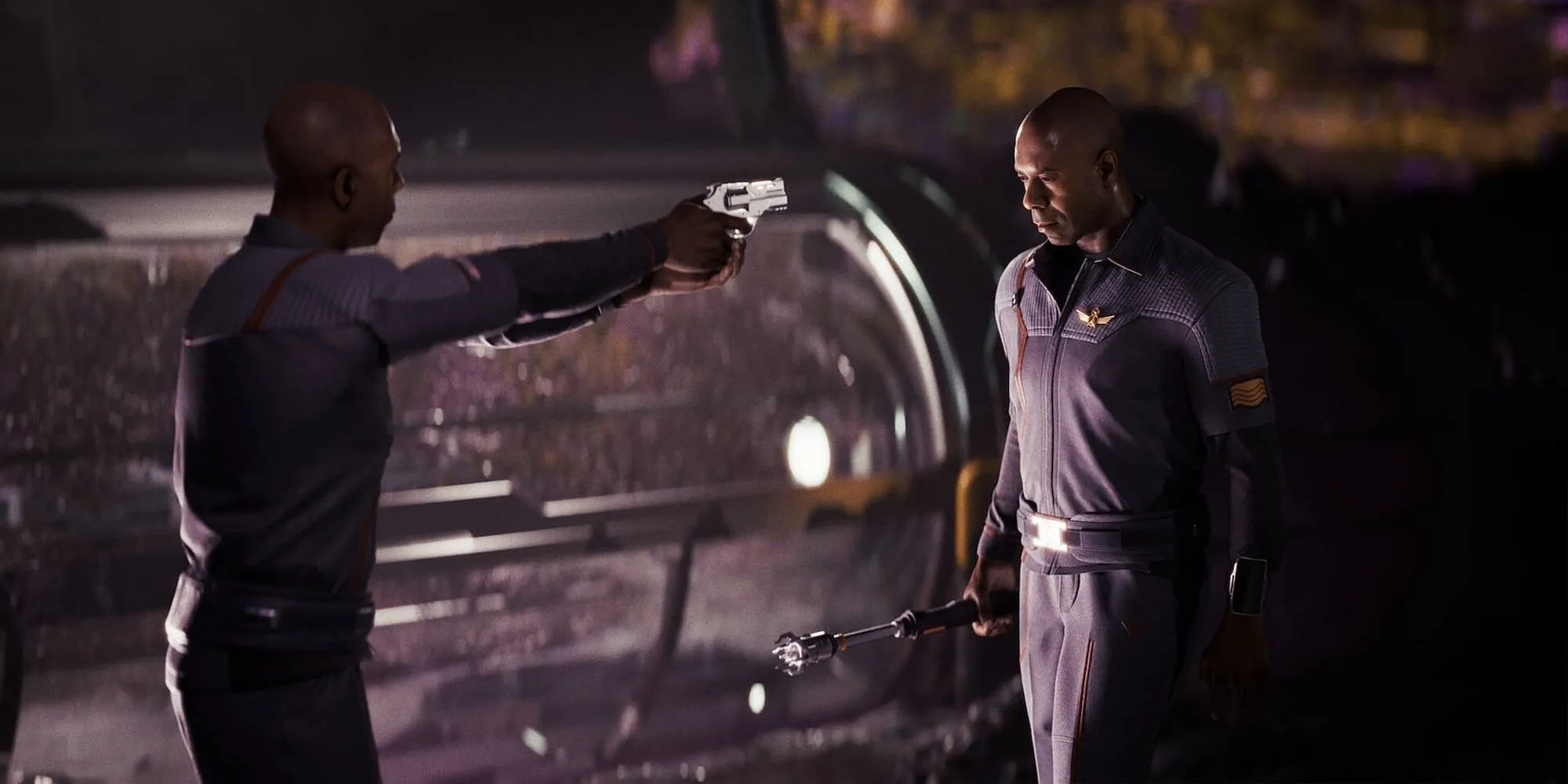 Hai nhân vật trong Directive 8020, kinh dị trên tàu vũ trụ