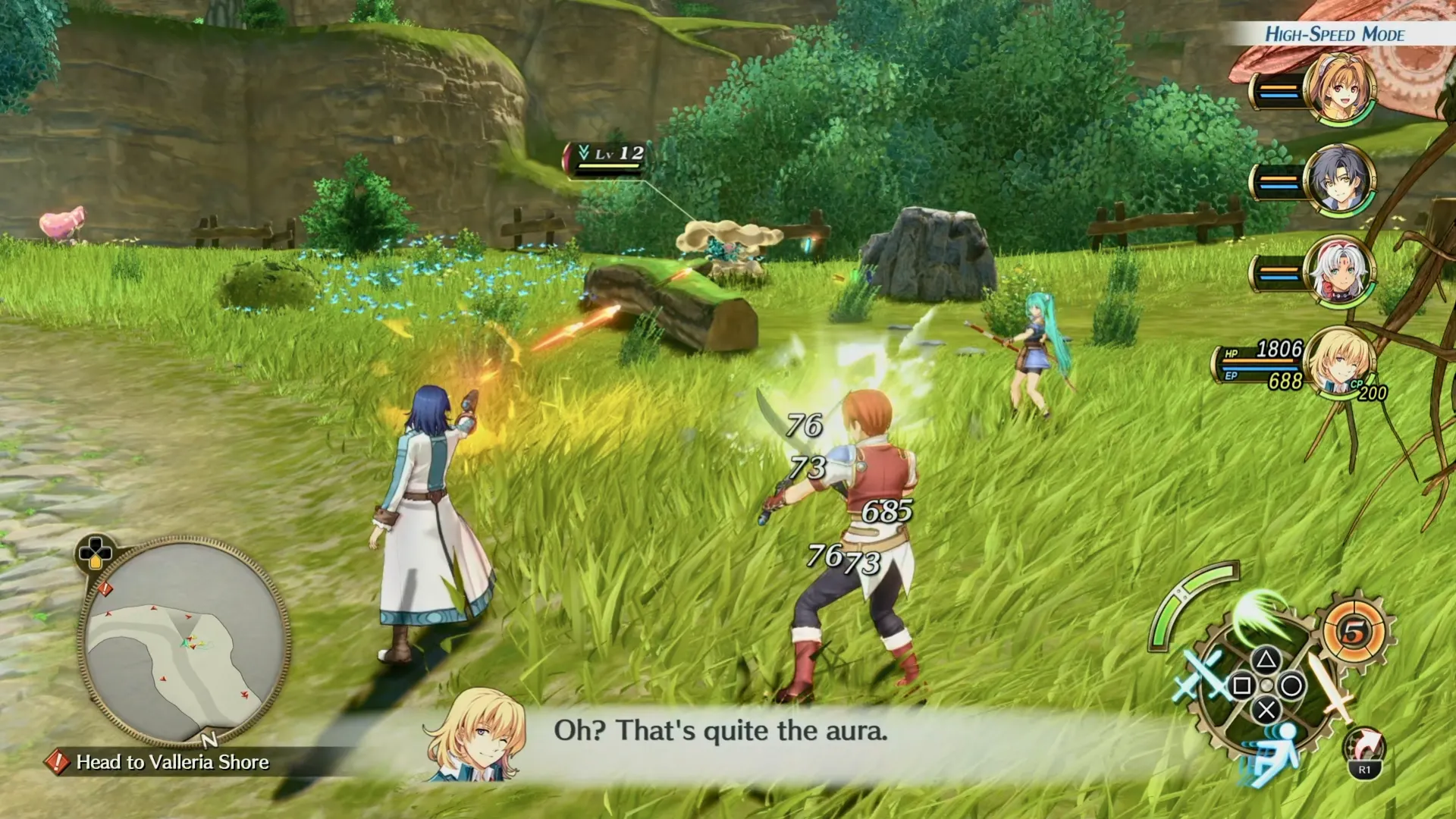 Hệ thống chiến đấu pha trộn real-time và turn-based