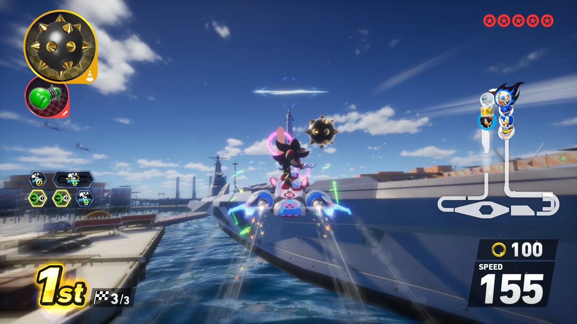 Metal Harbor với cấu trúc kim loại và cầu phao nổi