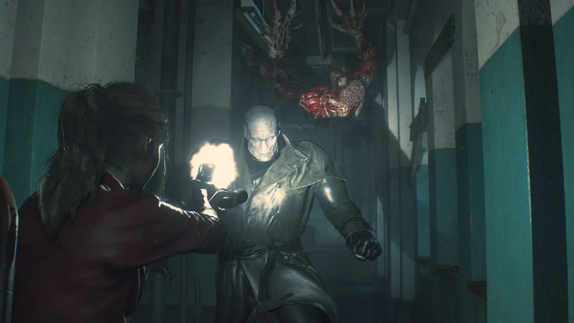 Mr. X áp sát trong Resident Evil 2 Remake
