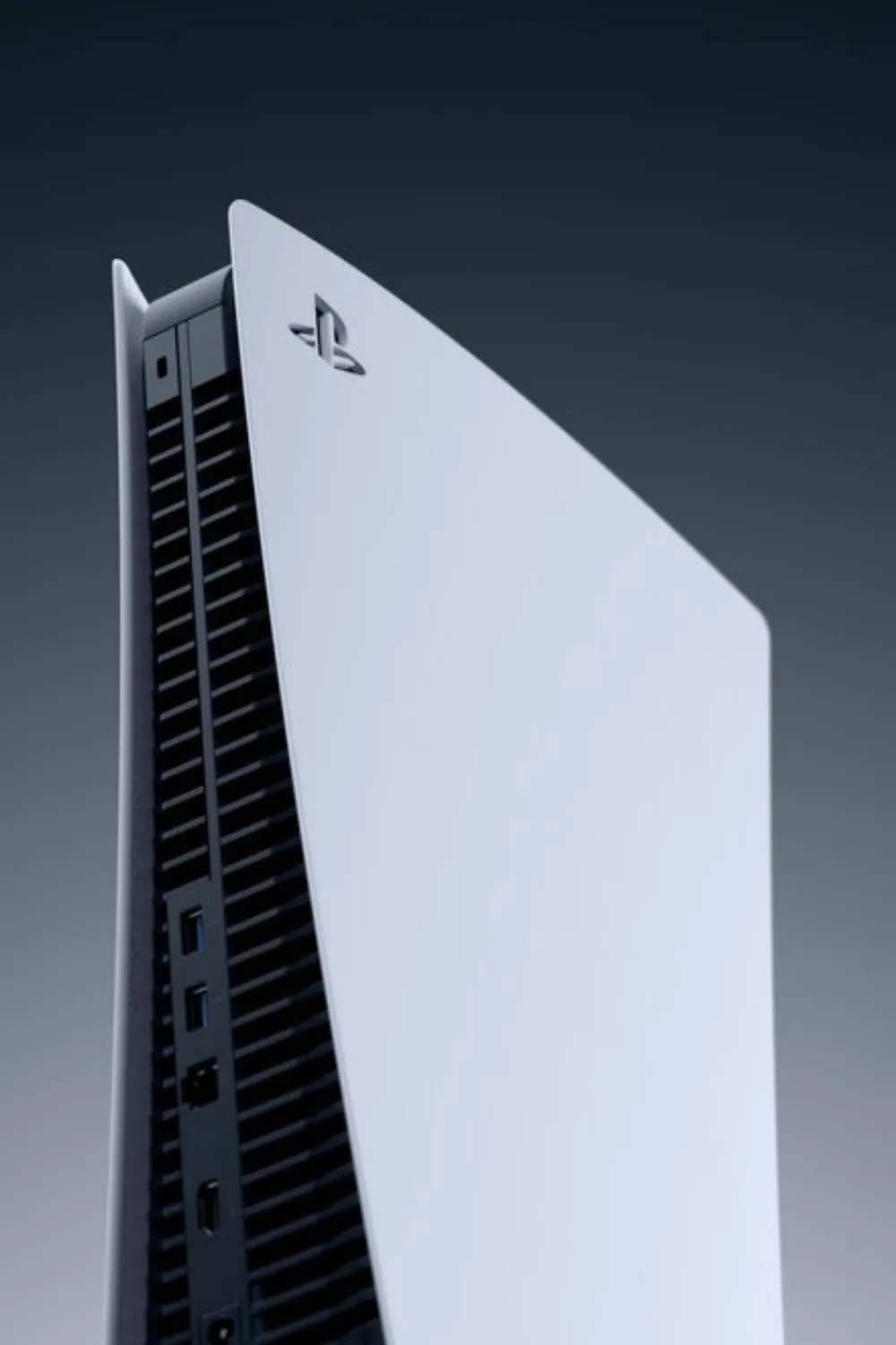 PlayStation 5 — ảnh bìa thông tin phần cứng PS5