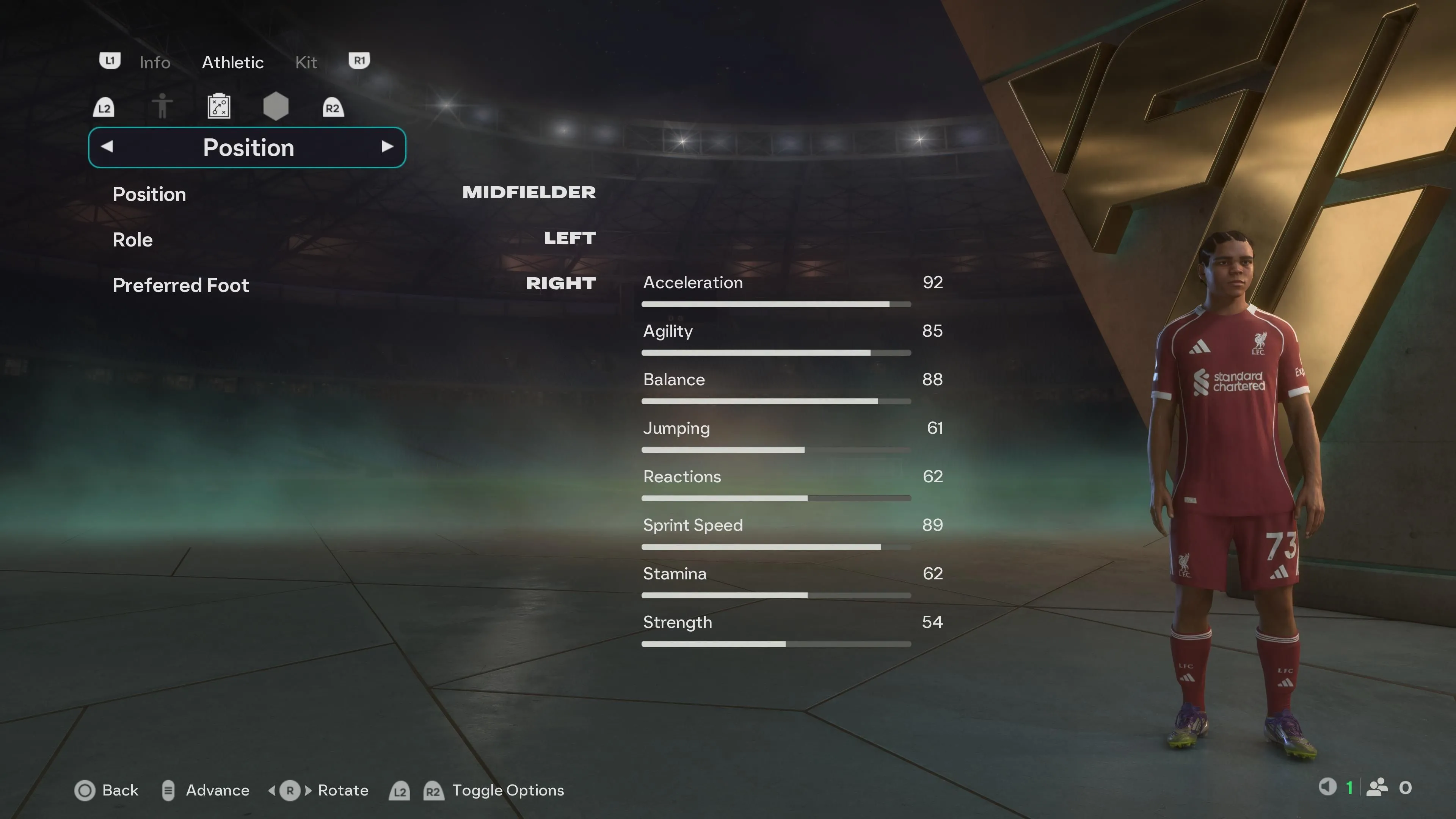 Rio Ngumoha - cầu thủ chạy cánh tốc độ, tiềm năng FC26