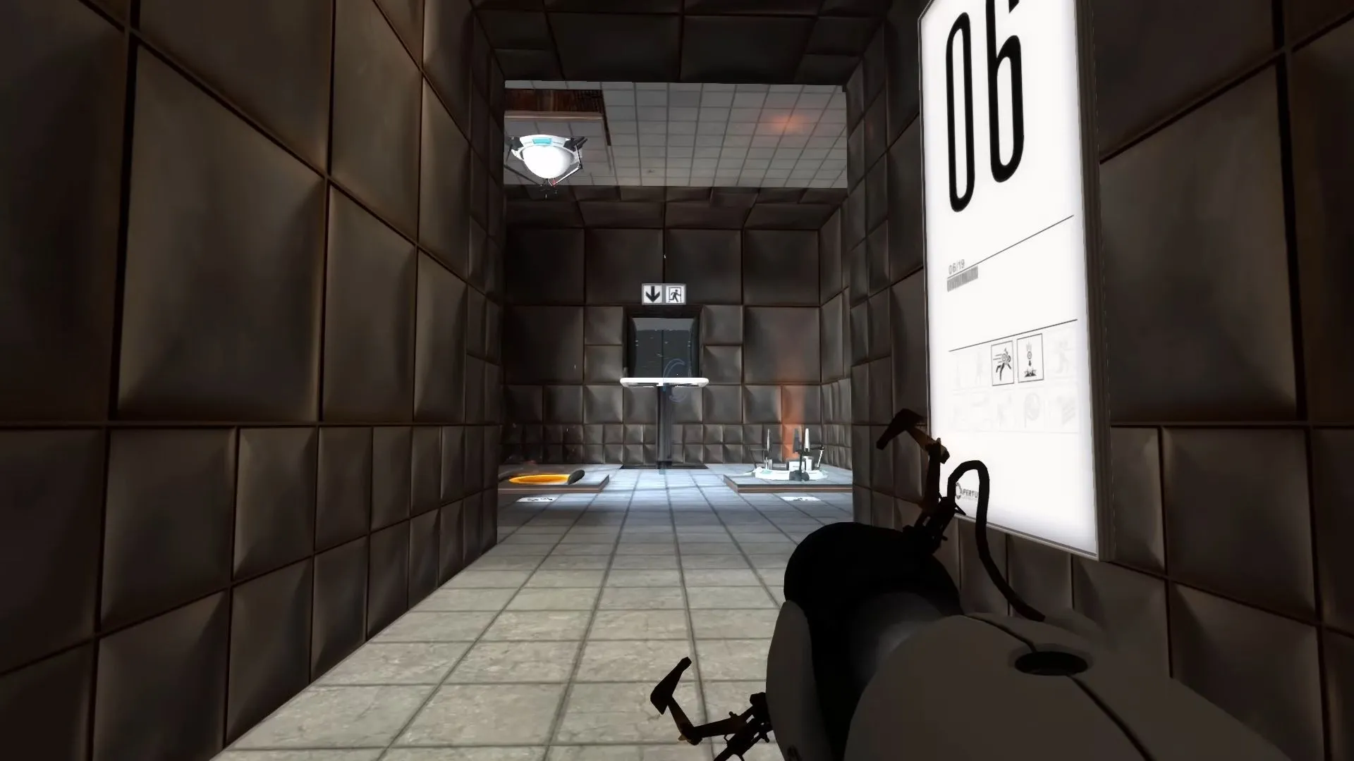 Test chamber 06 trong Portal, minh họa cơ chế cổng và thử thách logic không gian