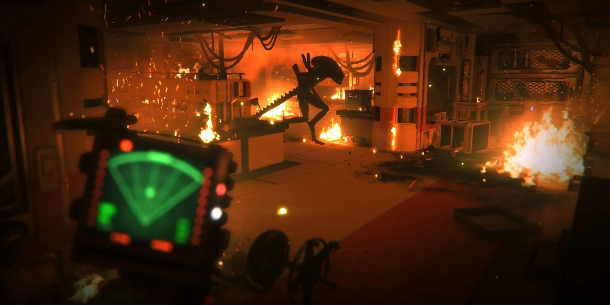 Xenomorph trong Alien: Isolation - AI thích ứng khiến phần cuối kéo dài